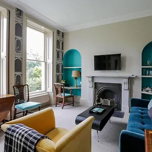 grove-lodge-bath.tophotelsbath.com/